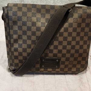 Louis Vuitton Damier Ebene Brooklyn MM Crossbody Bag